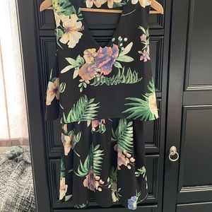 Tropical print short romper. Size S